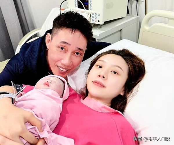 李宗伟官宣四胎女儿出生!癌症康复后仍健壮