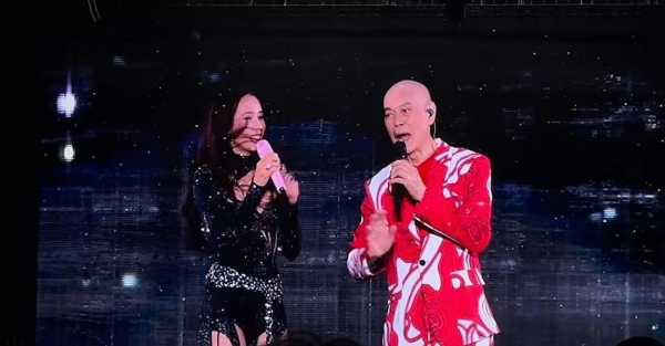 莫文蔚演唱会嘉宾罗家英对唱经典插曲