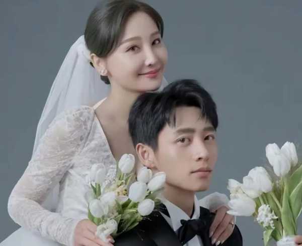 魏晨自曝结婚证是在潍坊领的