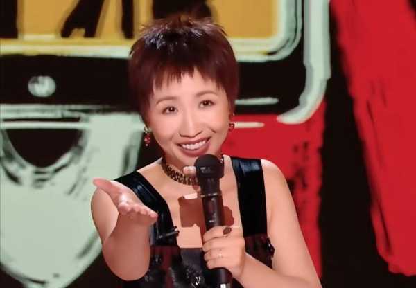小鹿脱口秀全是谐音梗!不如普通选手之间的较量精彩