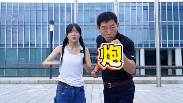 网红“大力仑”教魏建军喊长城炮