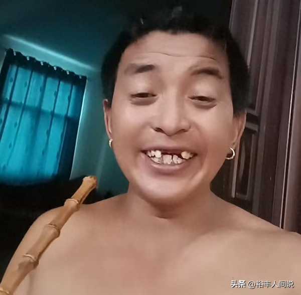 云南40岁网红“开心父女”去世!友人曝原因