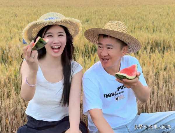 李嘉明小18岁娇妻官宣暂时退网!要重新审视生活