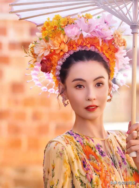 曝谢霆锋妈妈夸张柏芝把小孩养得很好