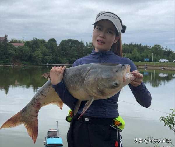 江西美女钓手袁小小去世!邓刚曾为其狂追百余斤