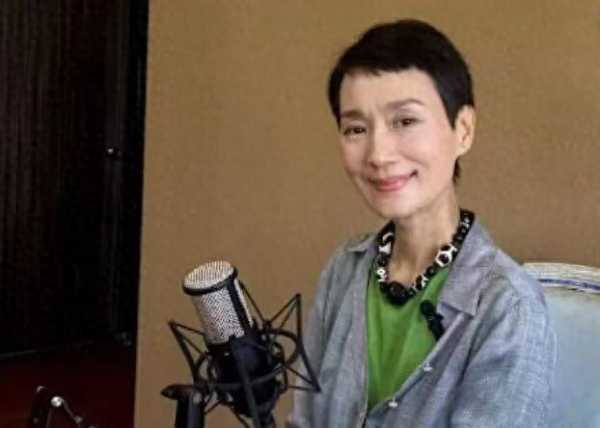 9岁歌手坣娜红斑狼疮复发去世"