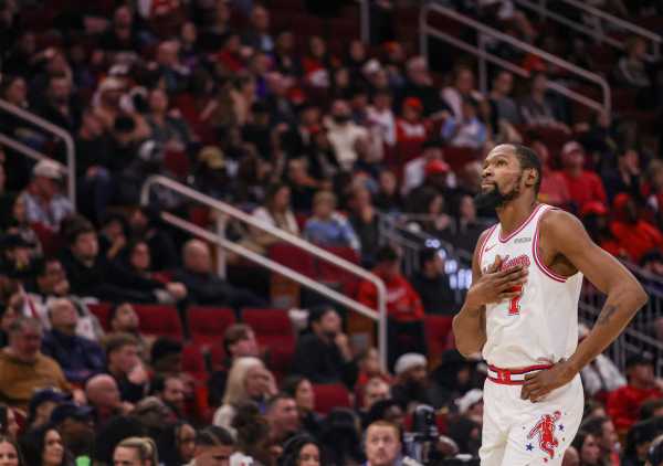 火箭104:110不敌独行侠!杜兰特今天倾尽全力了