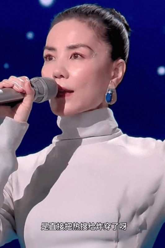 化妆师回应王菲春晚妆造:问就是AI